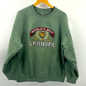 CROFT & BARROW WORLD’S BEST GRANDPA SWEATSHIRT MENS SIZE LARGE ARMY GREEN